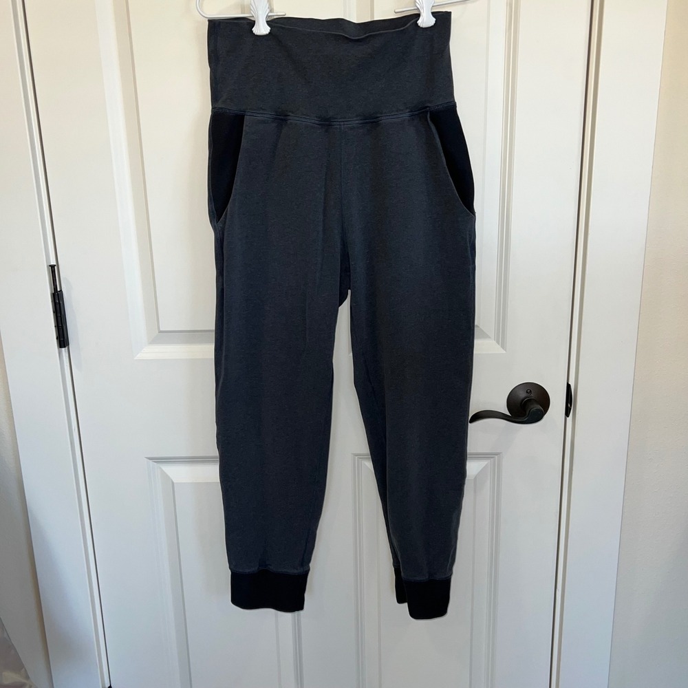 Lululemon Fold Over High Waisted Jogger Pants Gray Black Size‎ 4